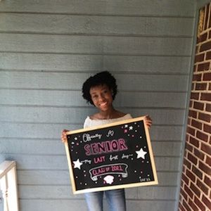 Meet your Posher, Candace